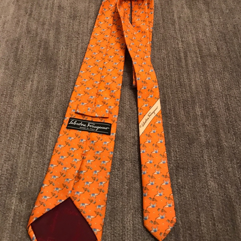 Authentic preowned ferragamo tie - Picture 2 of 2